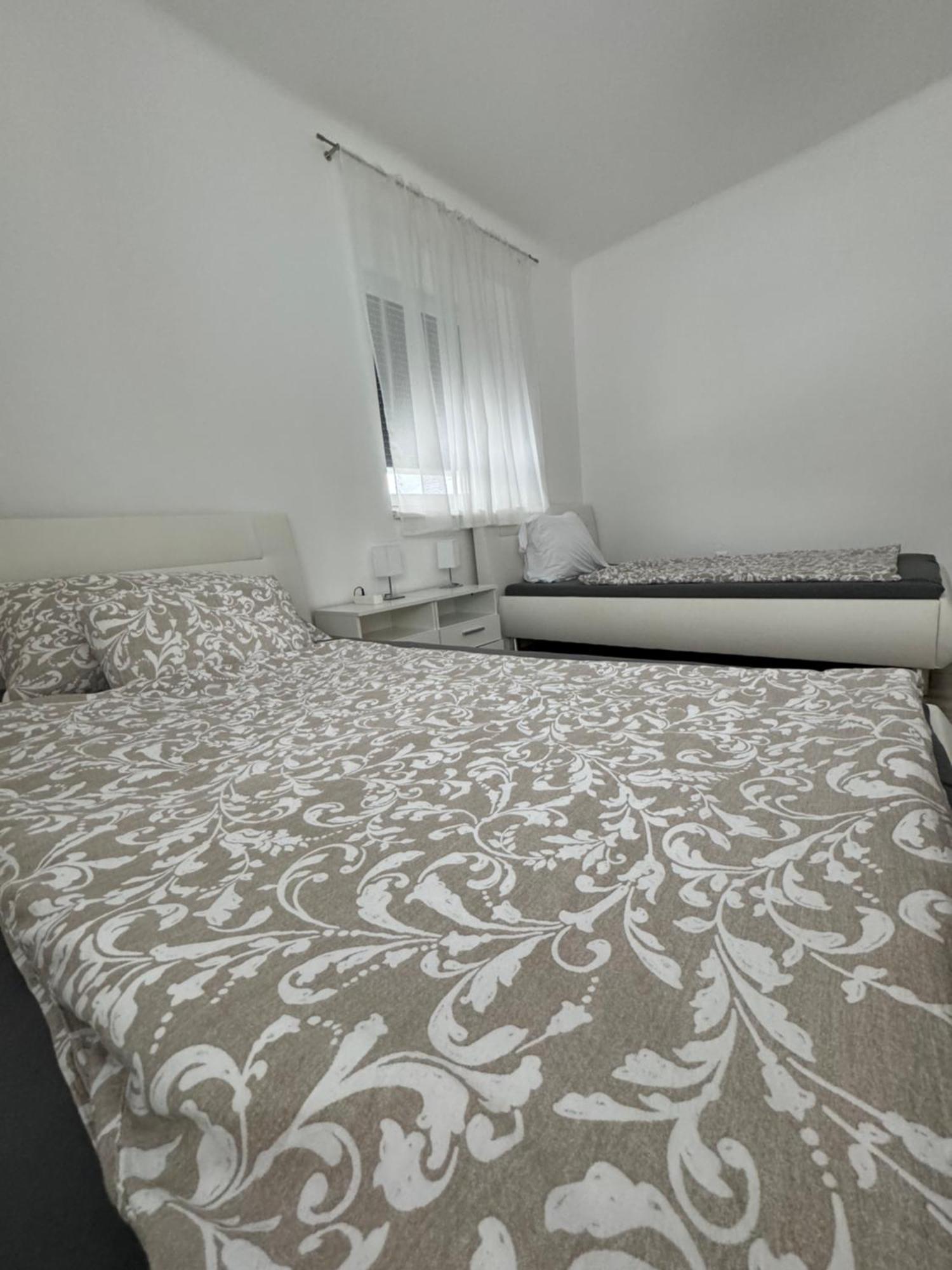 Apartment Vlora-Naturblick Villach Extérieur photo